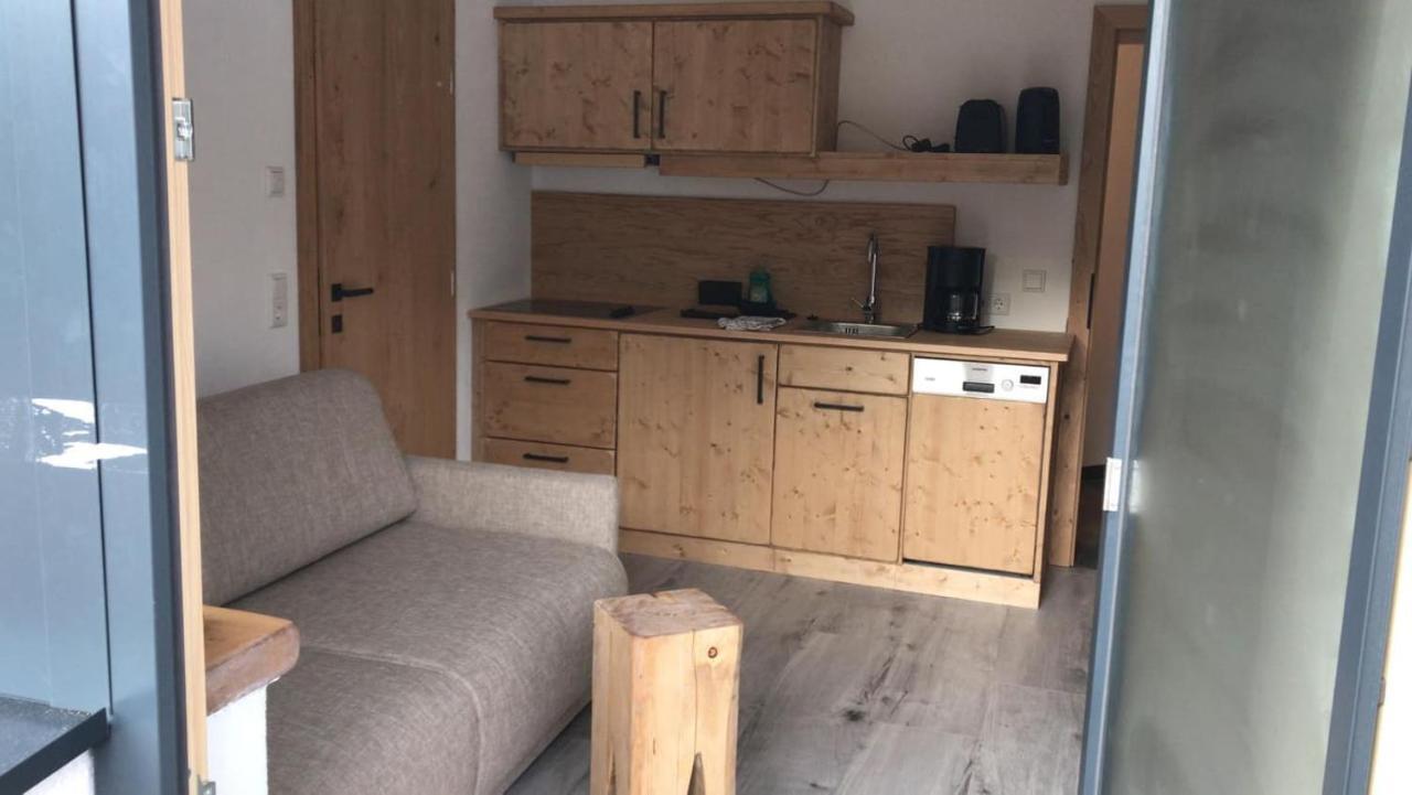 Birklstueberl Restaurant Und Appartement سيفيلد ان تيرول المظهر الخارجي الصورة